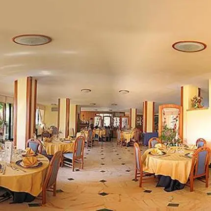 Photo: La Torre Dei Falchi