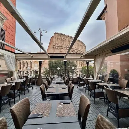 Photo: Royal Art Cafe